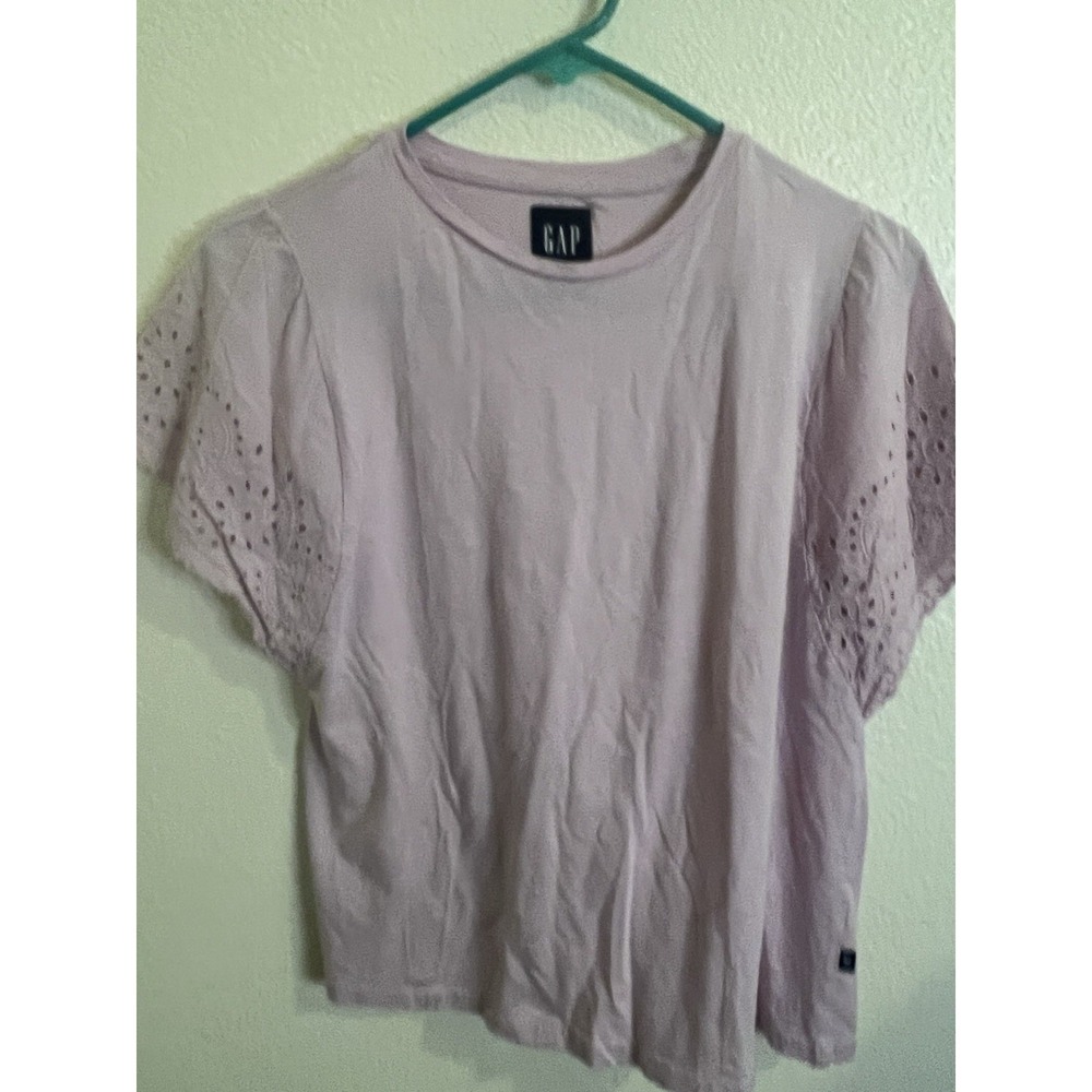 Gap Women's Pink Solid Eyelet Sleeve Crew Neck Short Sleeve T-Shirt Size S